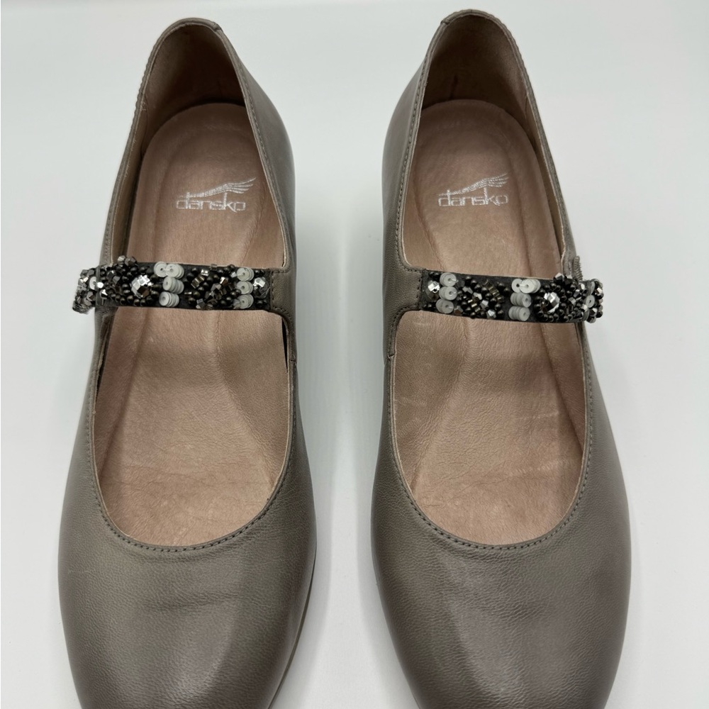 Dansko Women's Pearlina Burnished Nubuck  Stone Pump with Sequence Embelishment